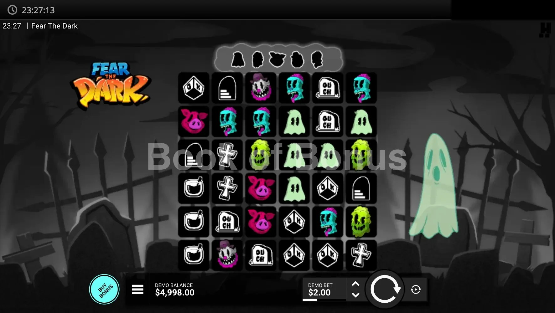 Fear the Dark par Hacksaw Gaming - jeu de base et disposition des rouleaux