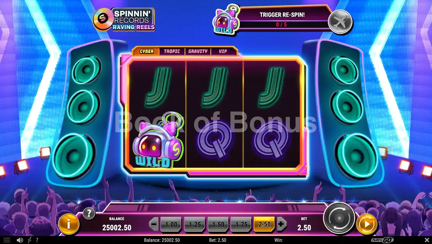 Spinnin' Records Raving Reels par Play'n GO - base game 2